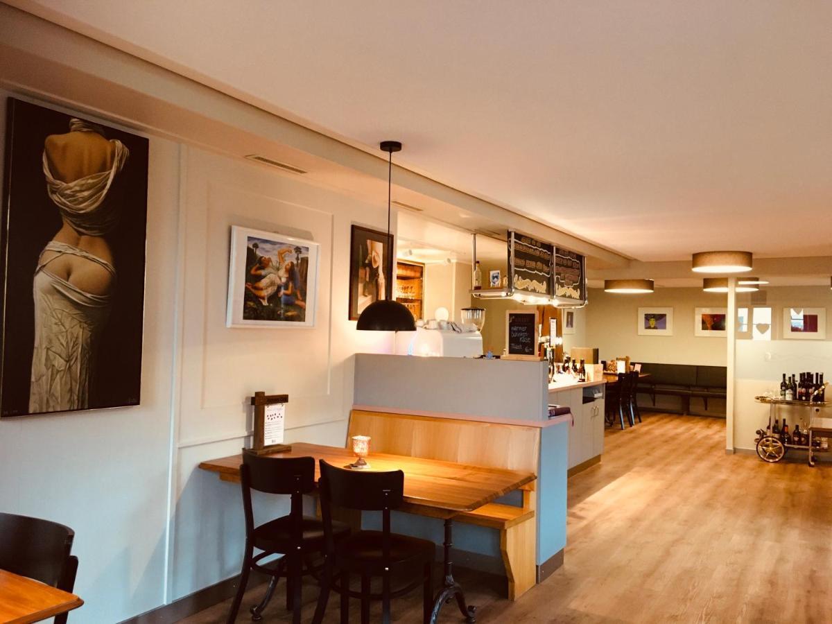 Gasthaus Zum Loewen Neftenbach Екстериор снимка